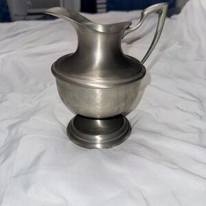 Nantucket Pewter Hand Wrought Footed Vase With Handle – Vintage